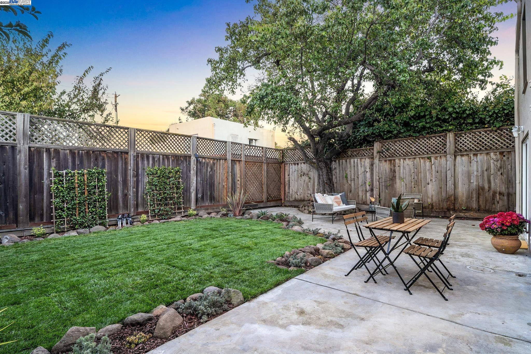 2829 Otis Dr, Alameda