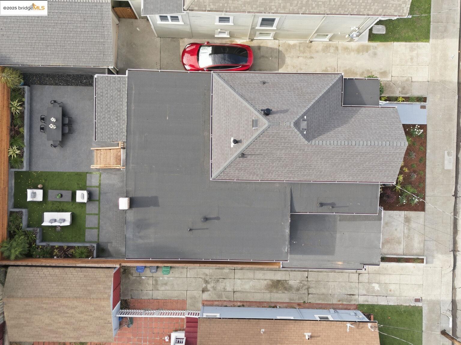3274 Encinal Ave