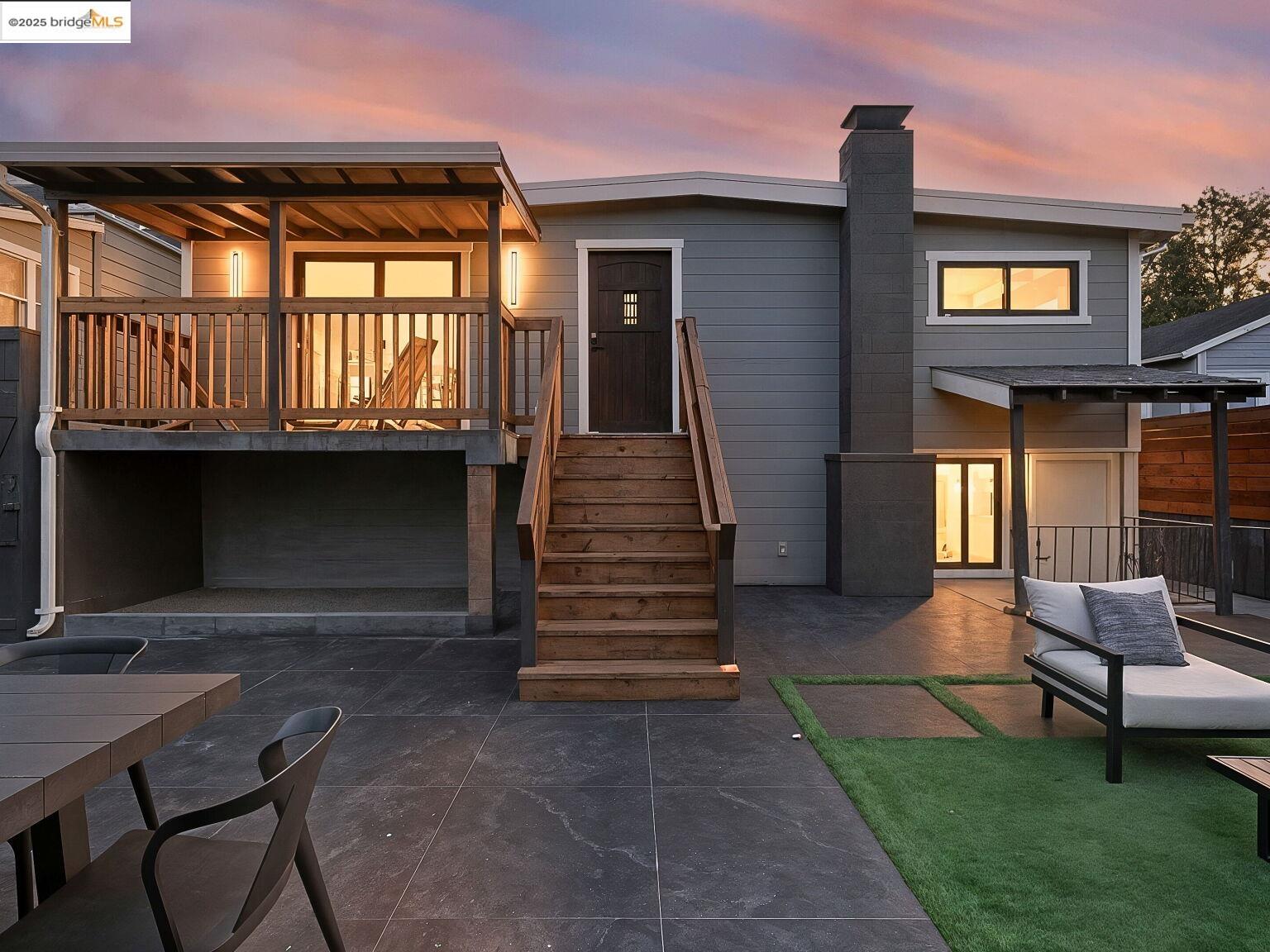 3274 Encinal Ave