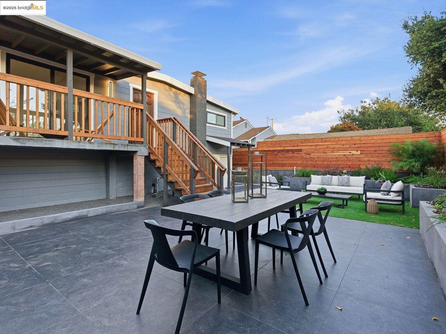 3274 Encinal Ave