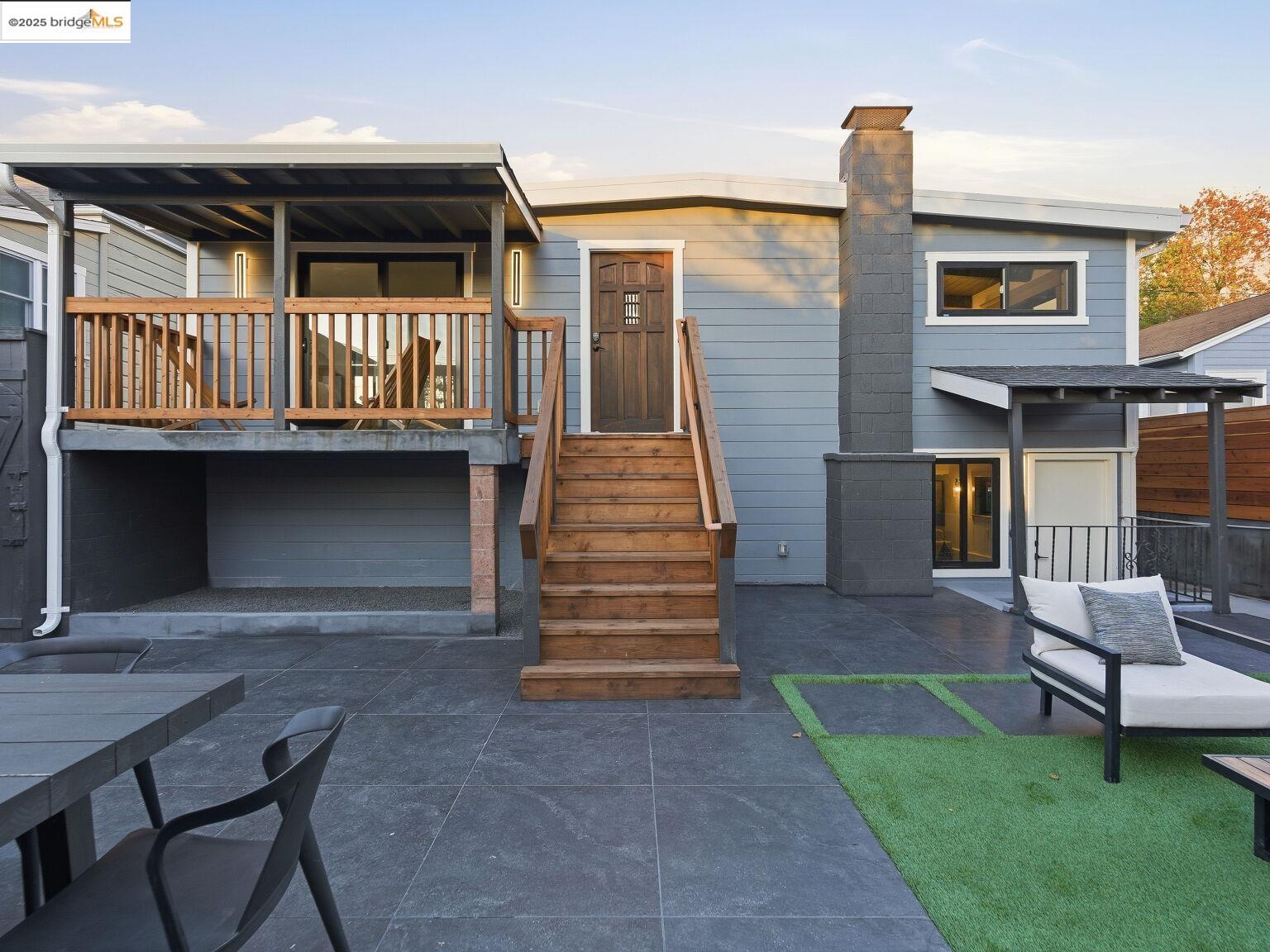 3274 Encinal Ave