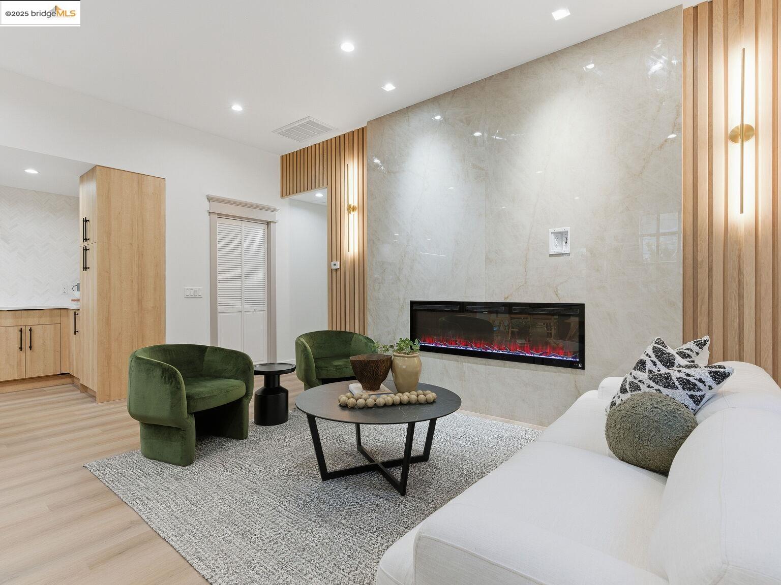 3274 Encinal Ave