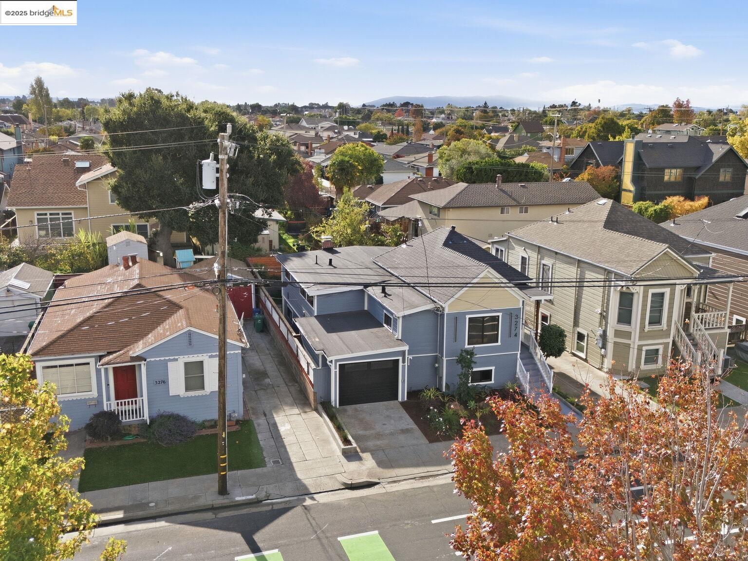 3274 Encinal Ave