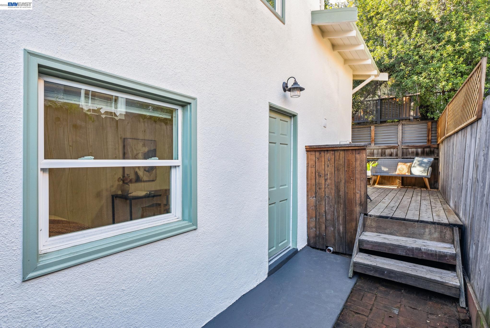 1611 Lea Ct