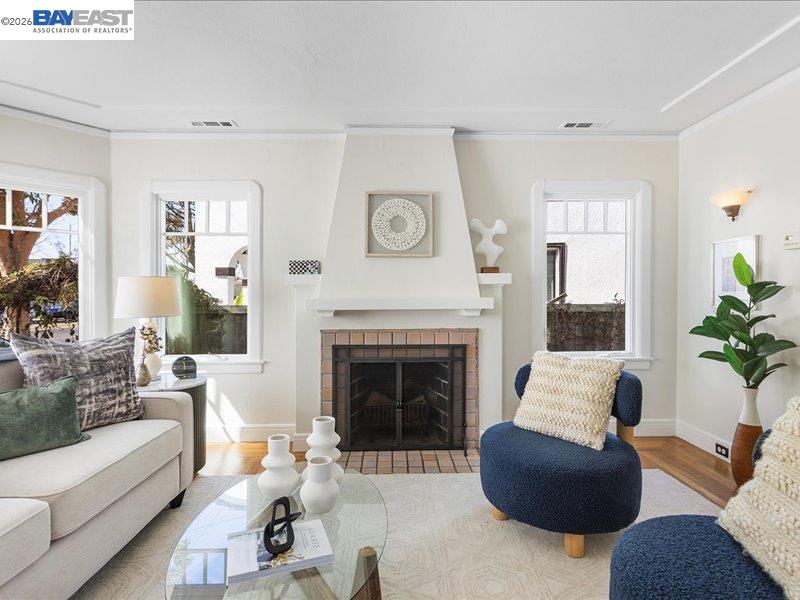 321 Central Ave