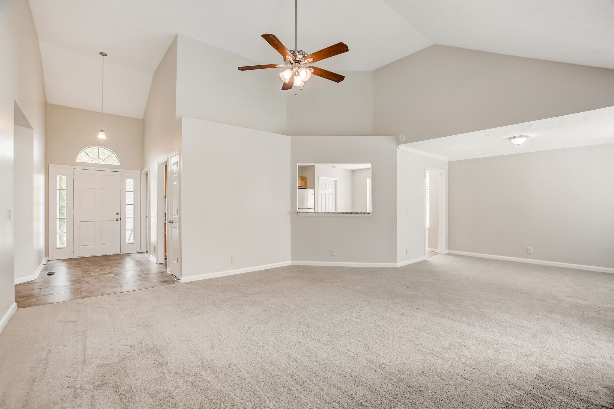 900 Celeste Ct