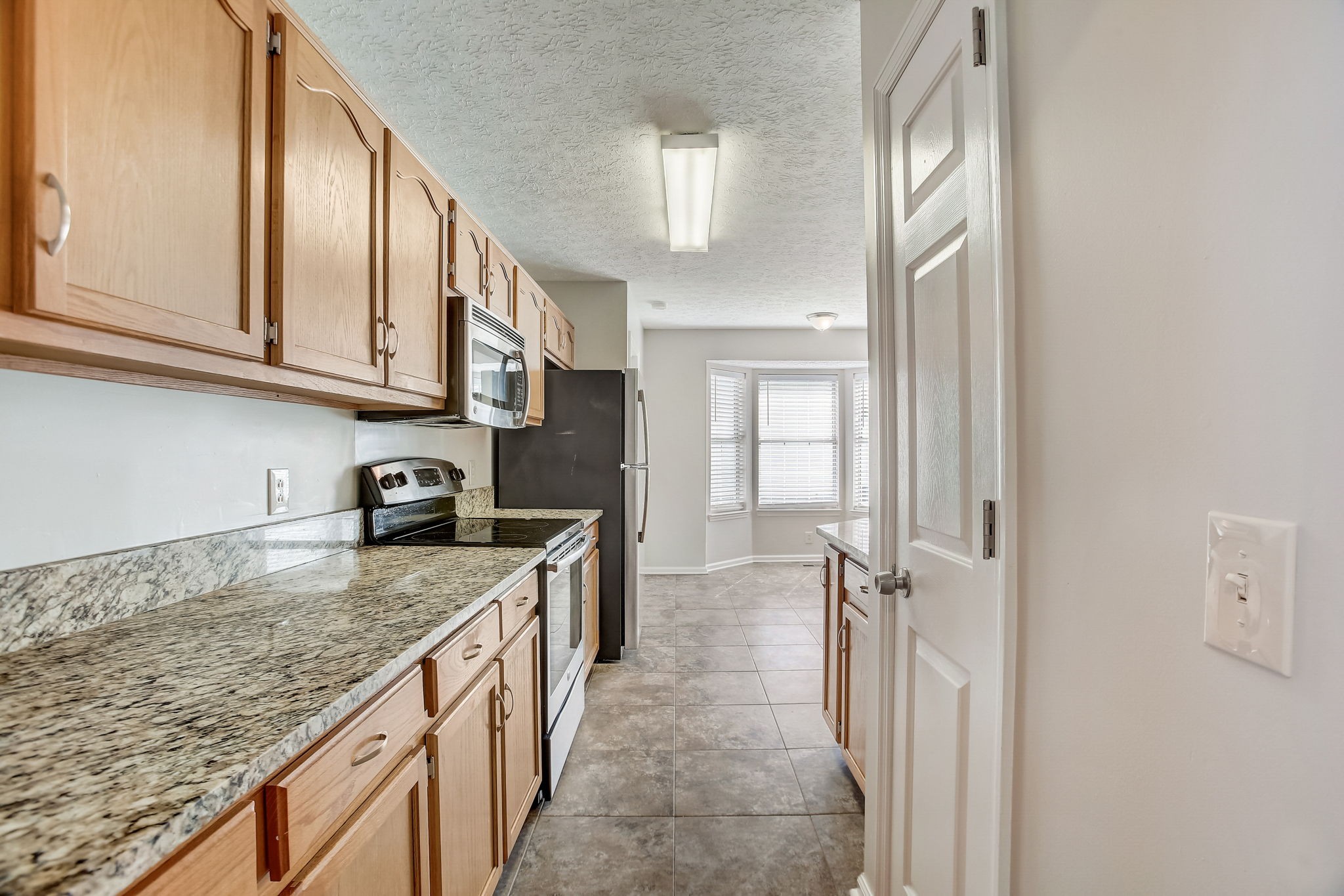 900 Celeste Ct