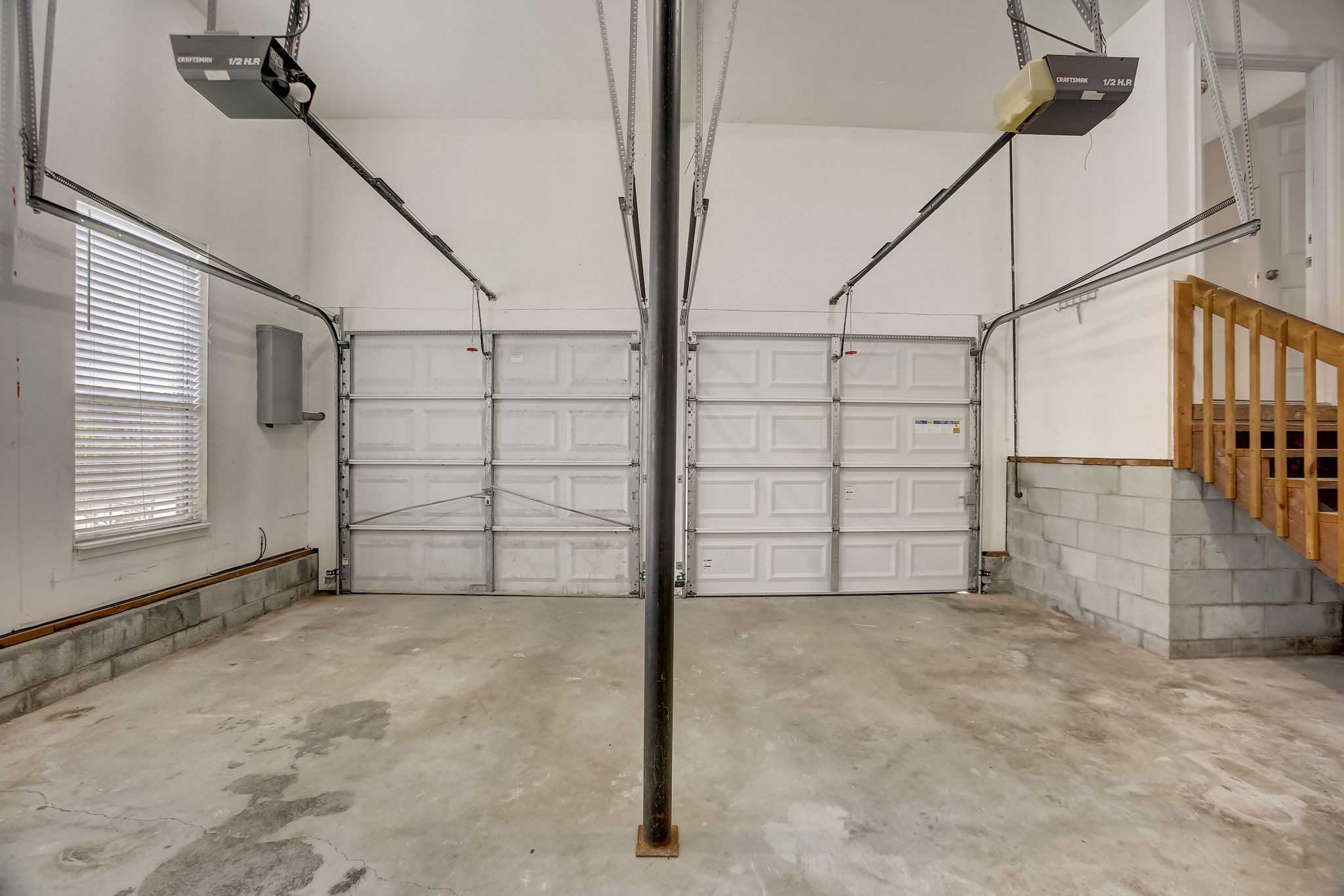 900 Celeste Ct