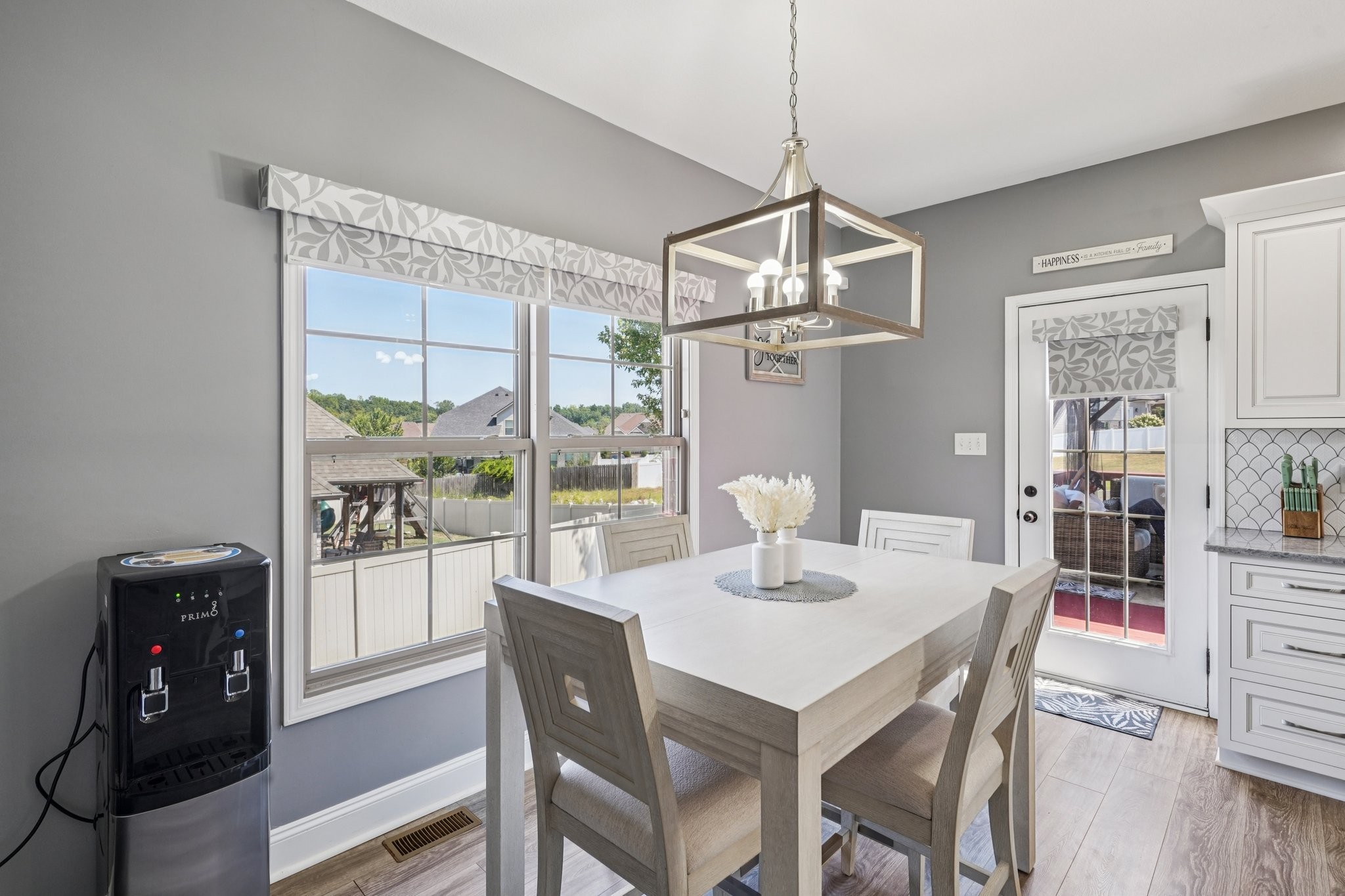 966 Terraceside Cir