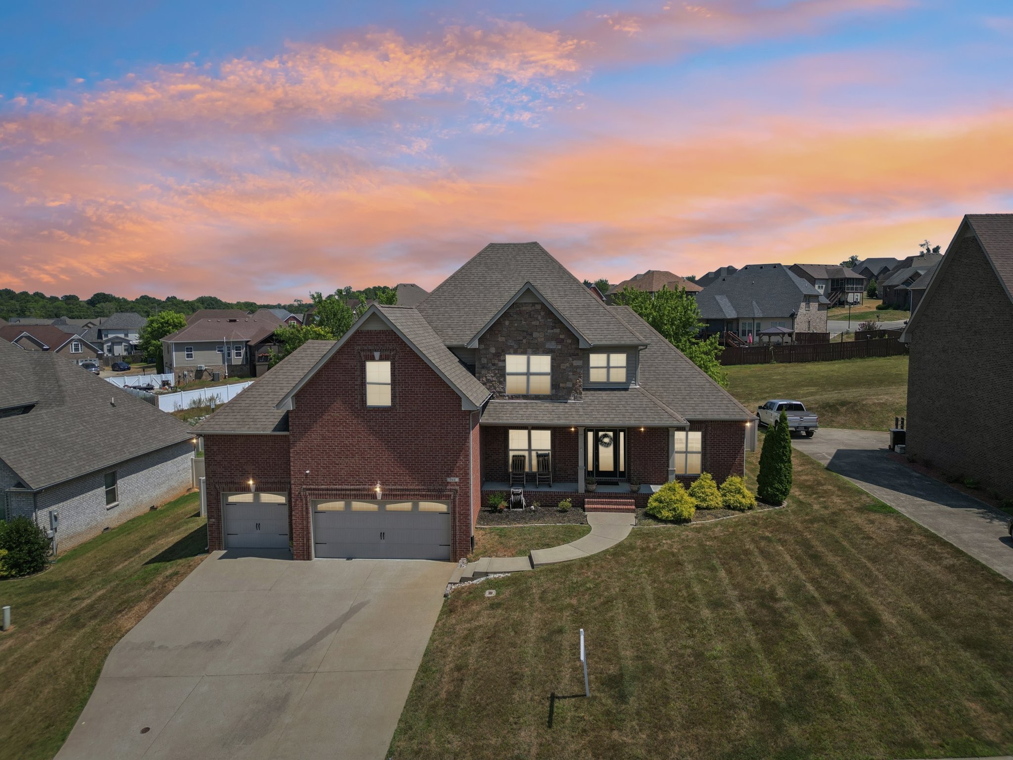 966 Terraceside Cir