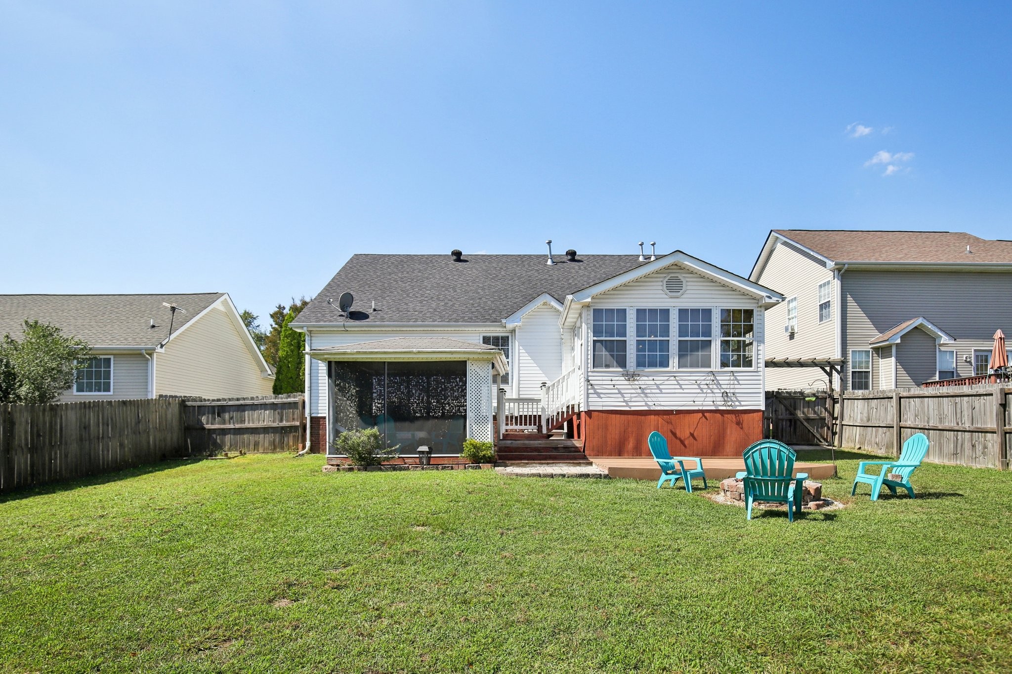 2791 Ridgepole Dr