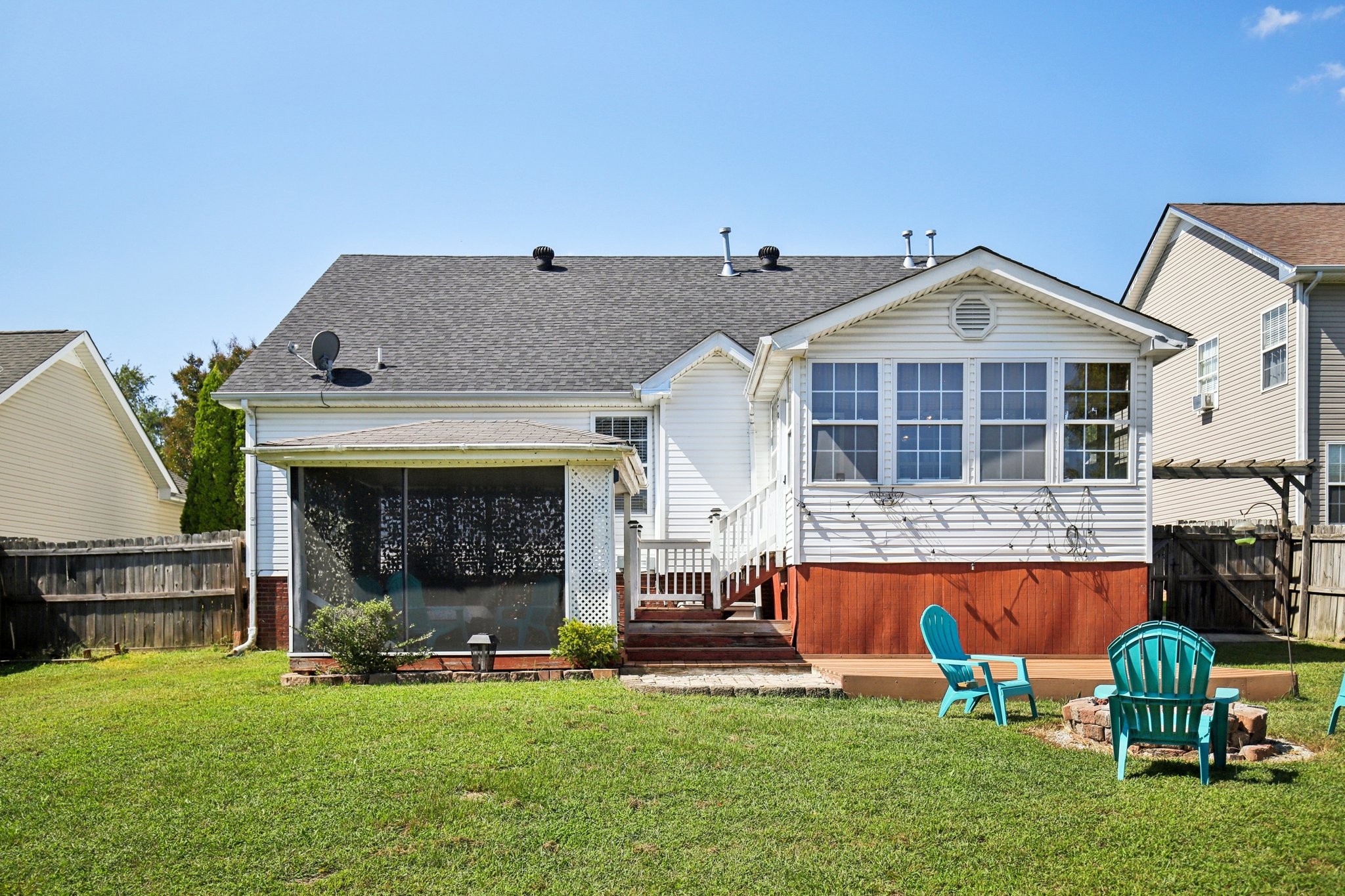 2791 Ridgepole Dr