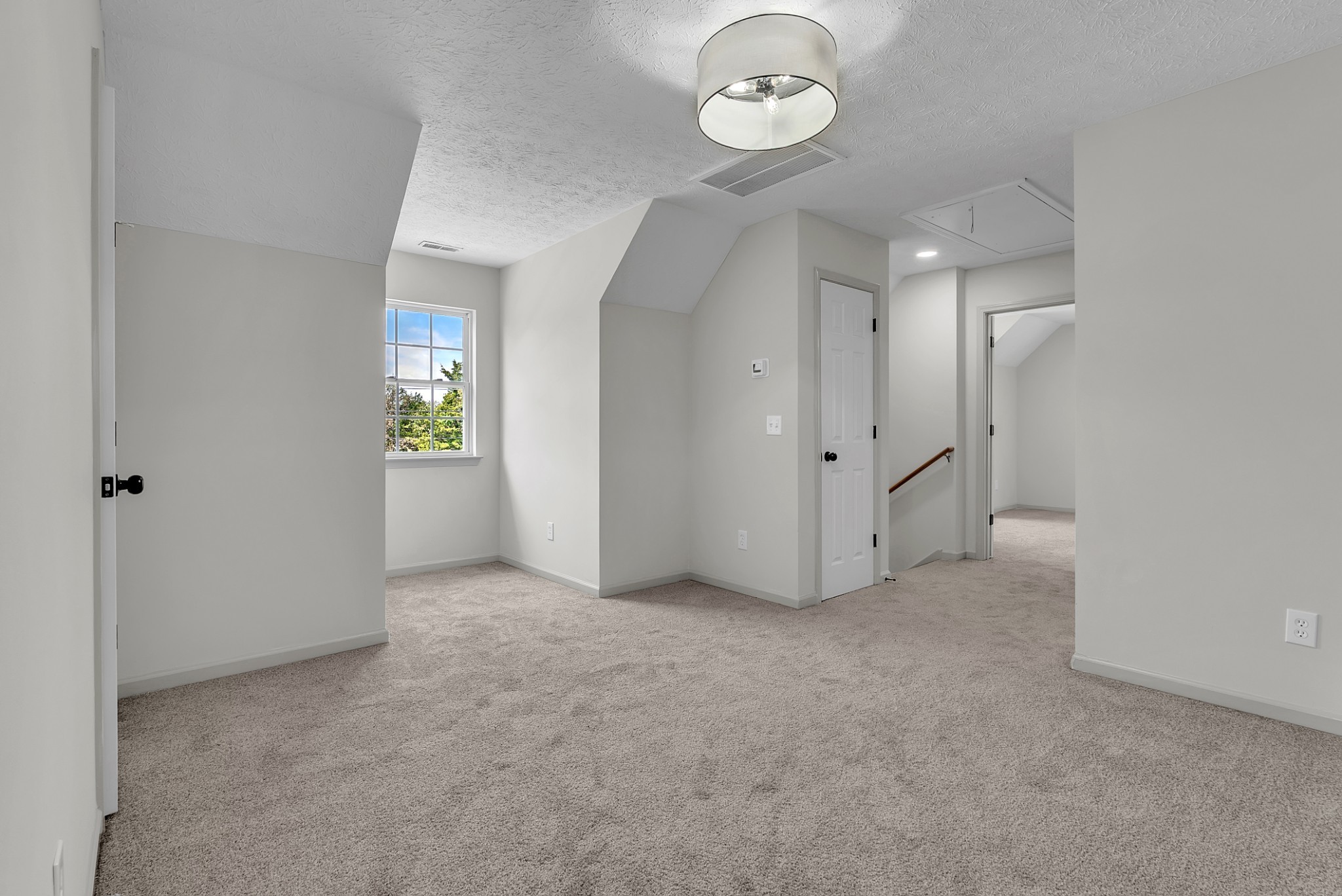 522 Acorn Way