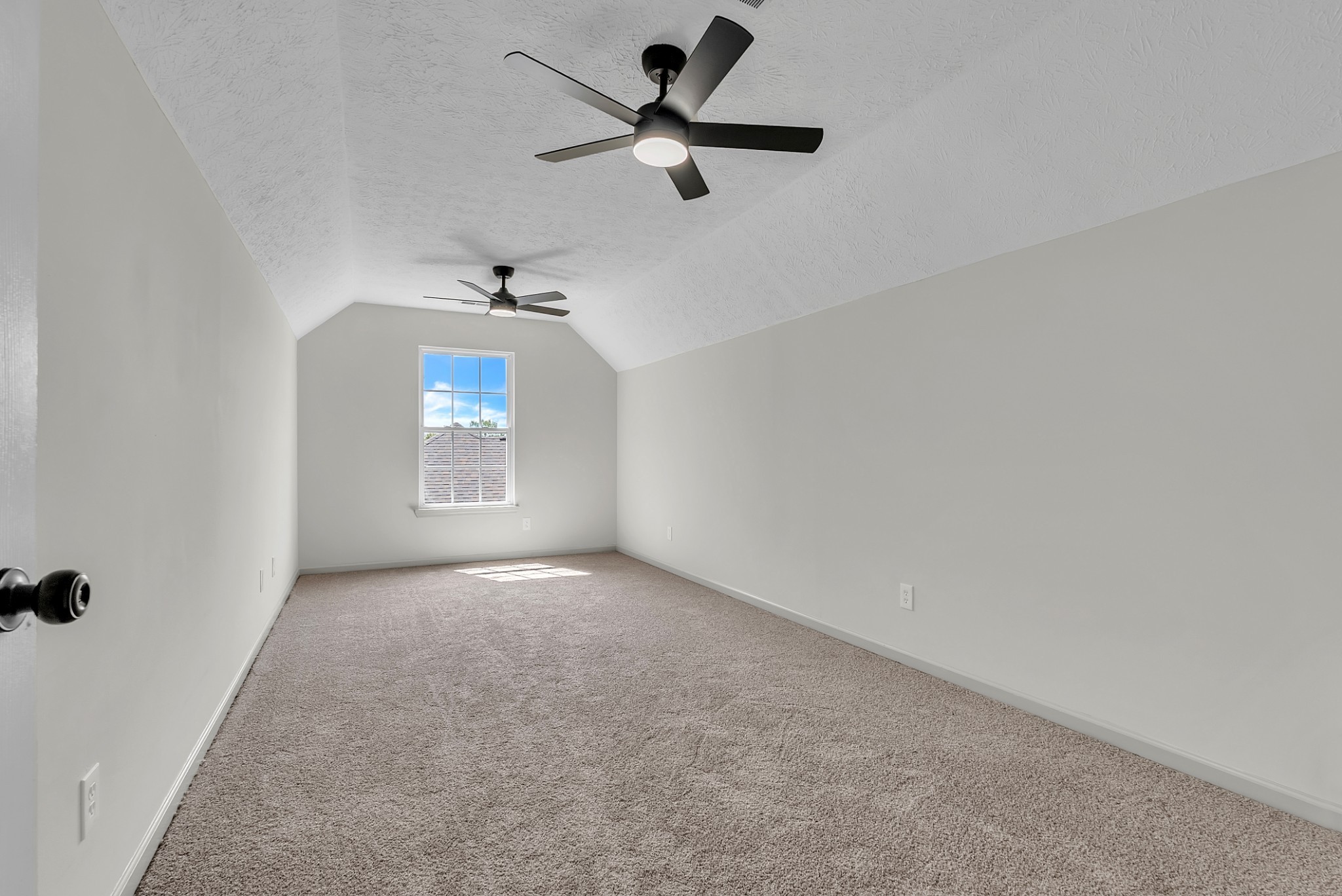 522 Acorn Way