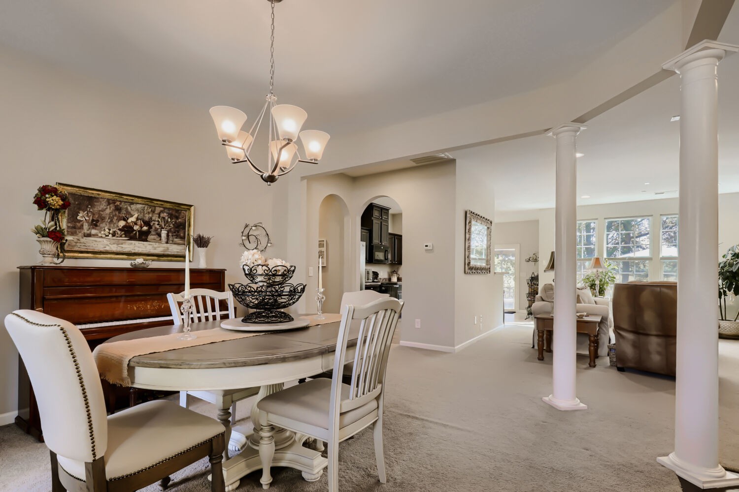 2432 Parkwood Dr