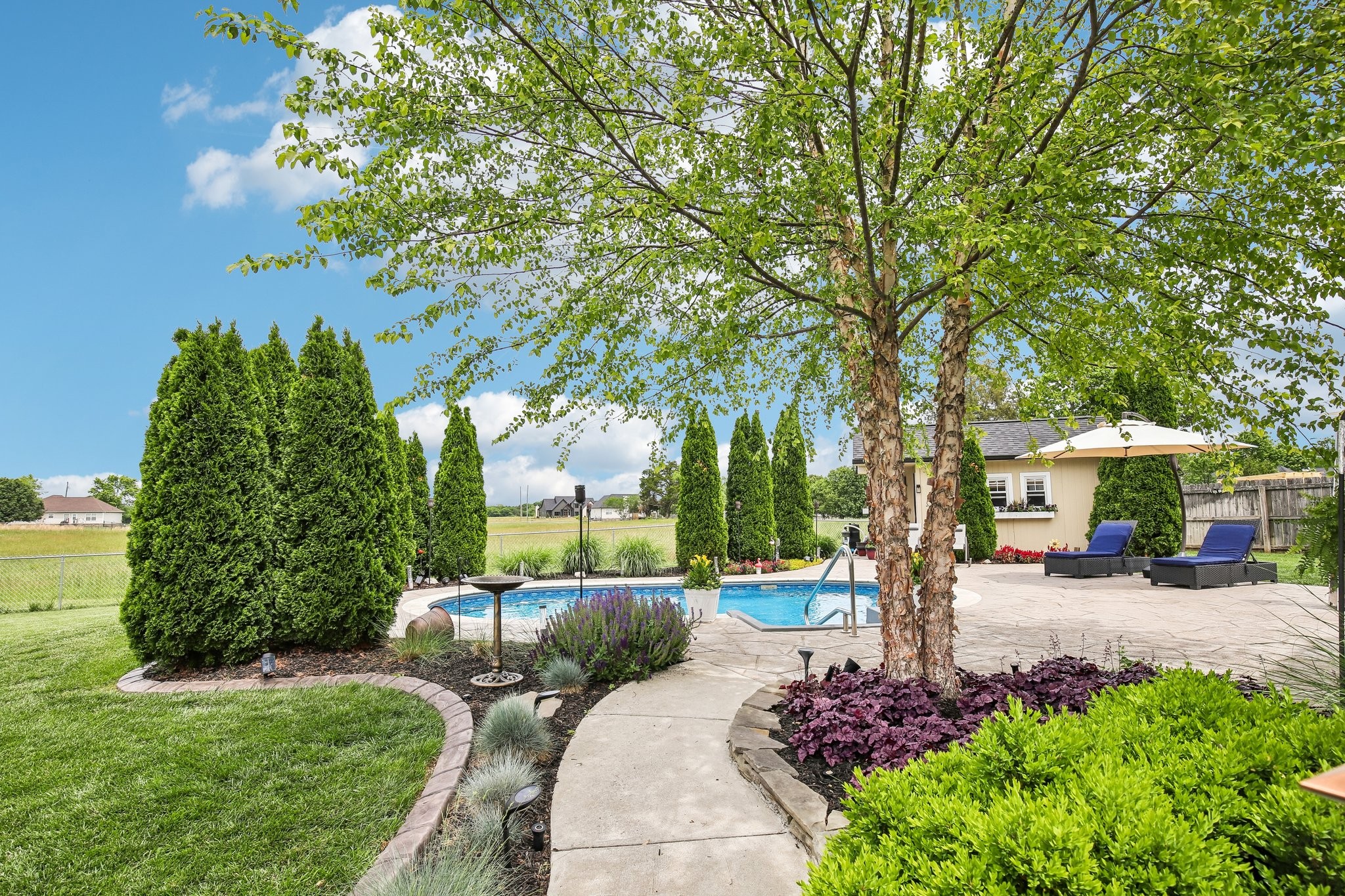 116 Emma Ct
