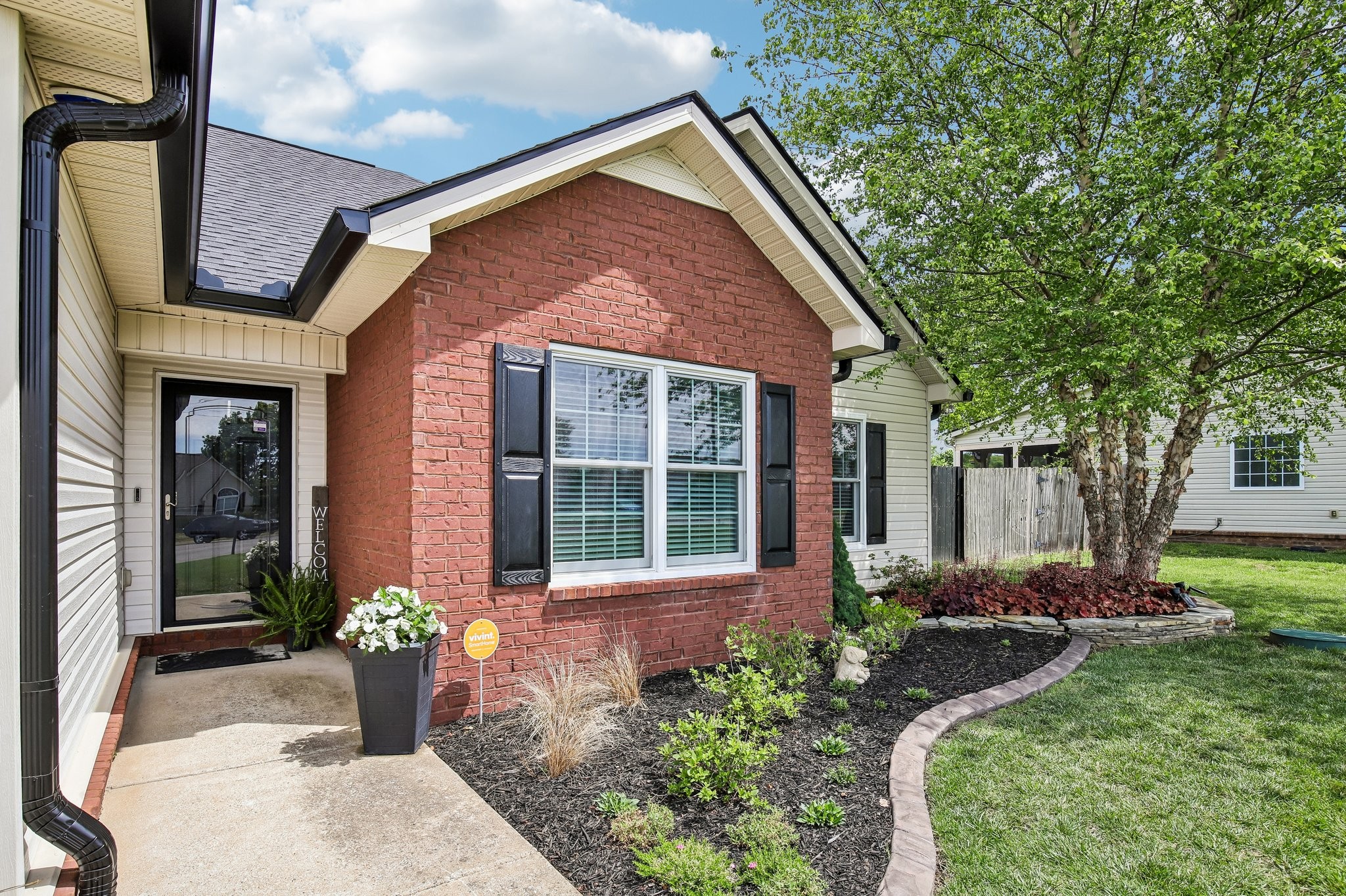 116 Emma Ct