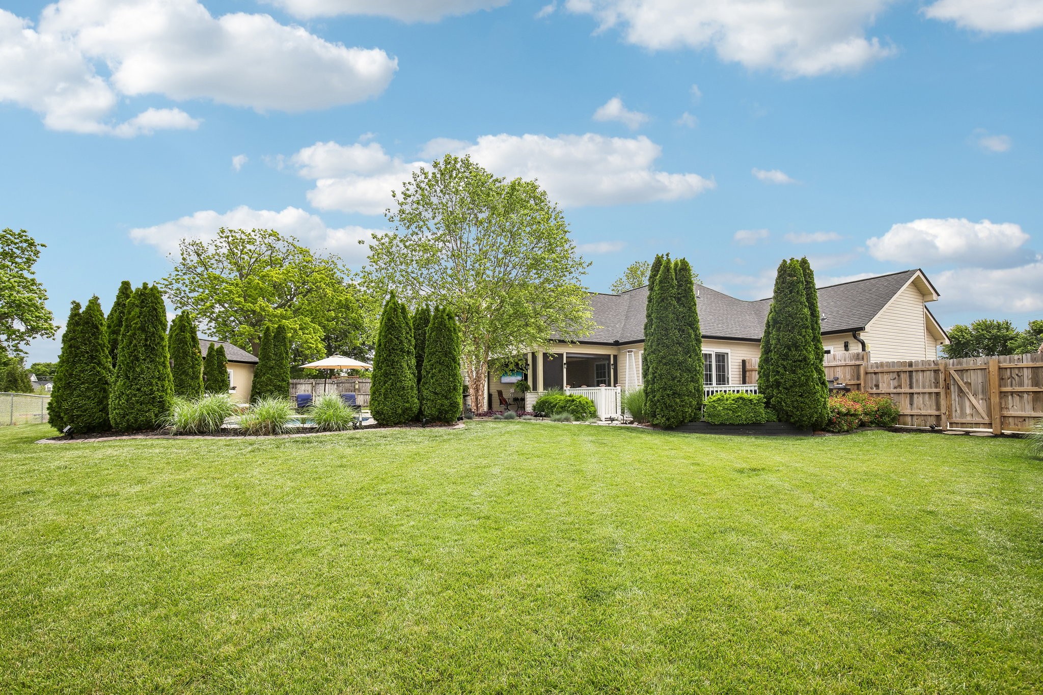 116 Emma Ct