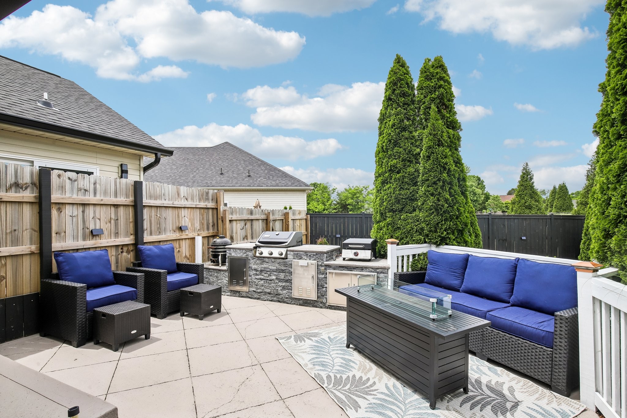116 Emma Ct