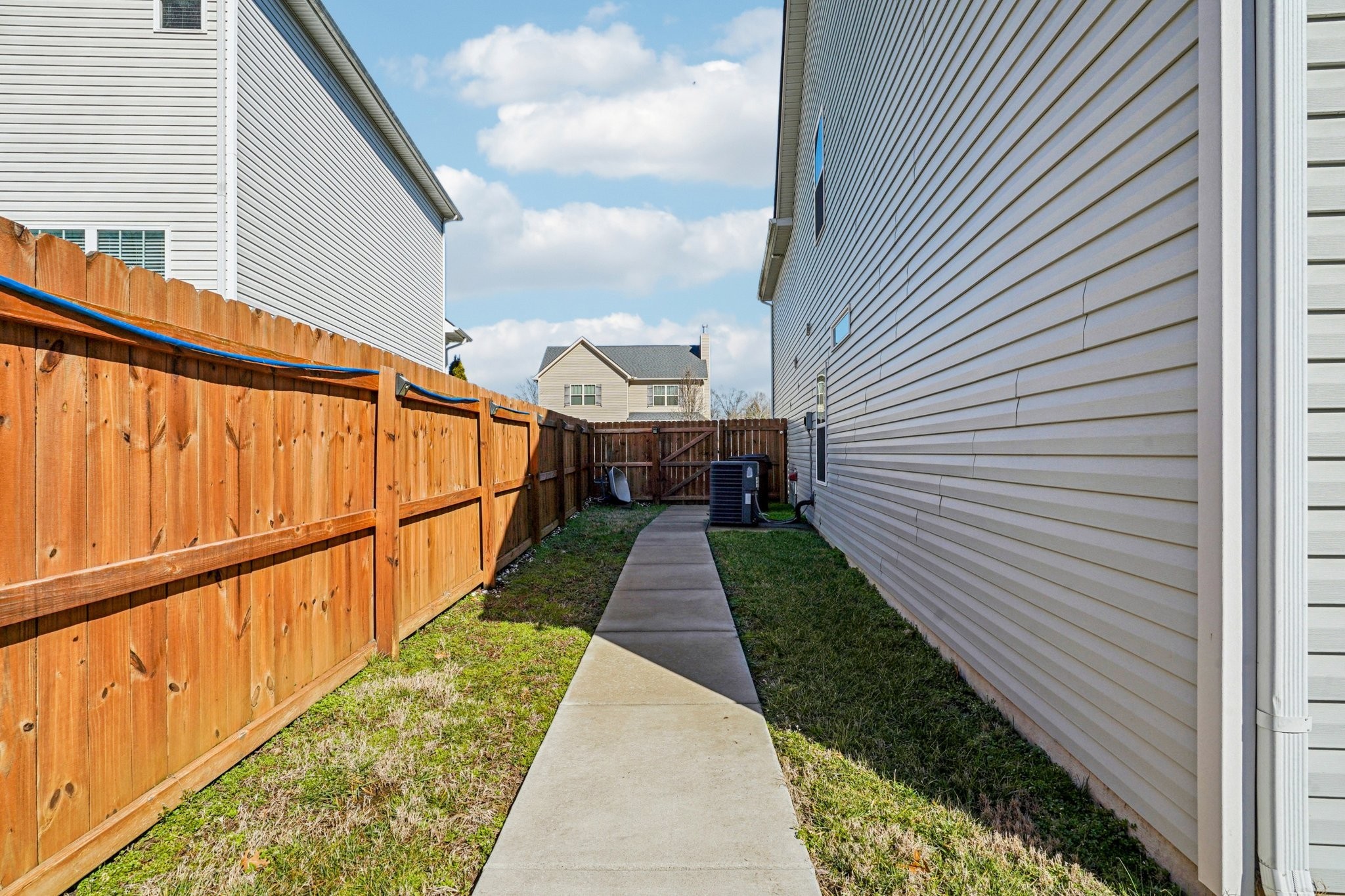 1092 Lady Nashville Dr