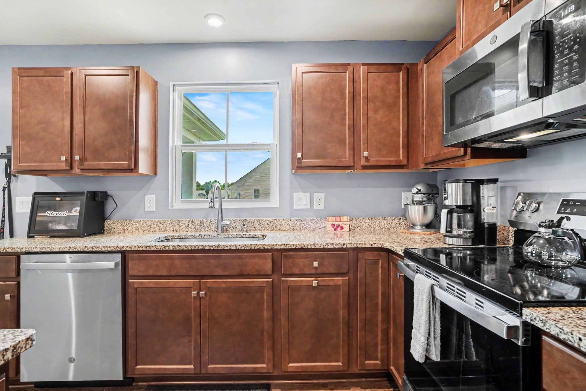 378 Carothers Way
