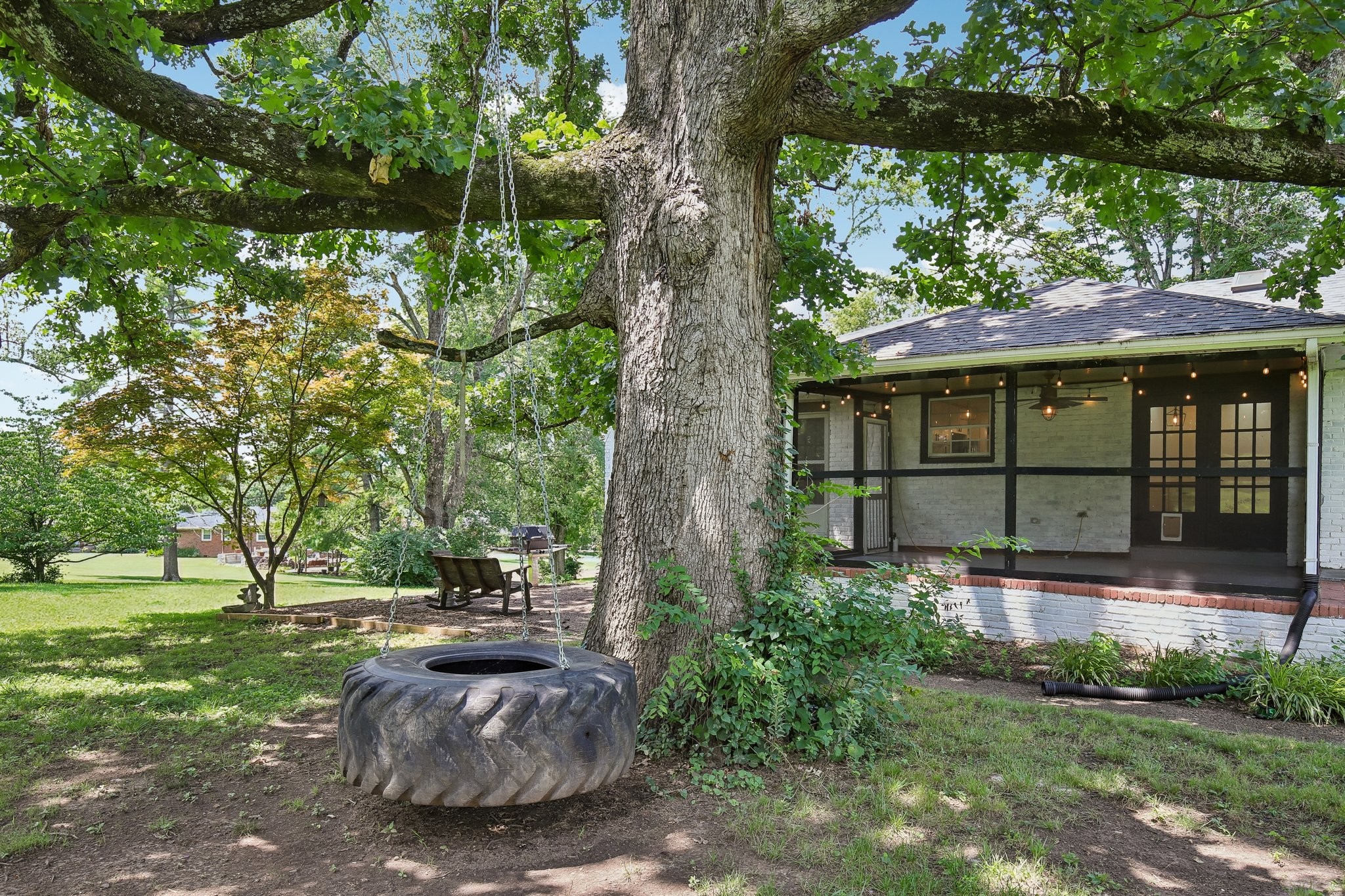 463 Walton Ferry Rd