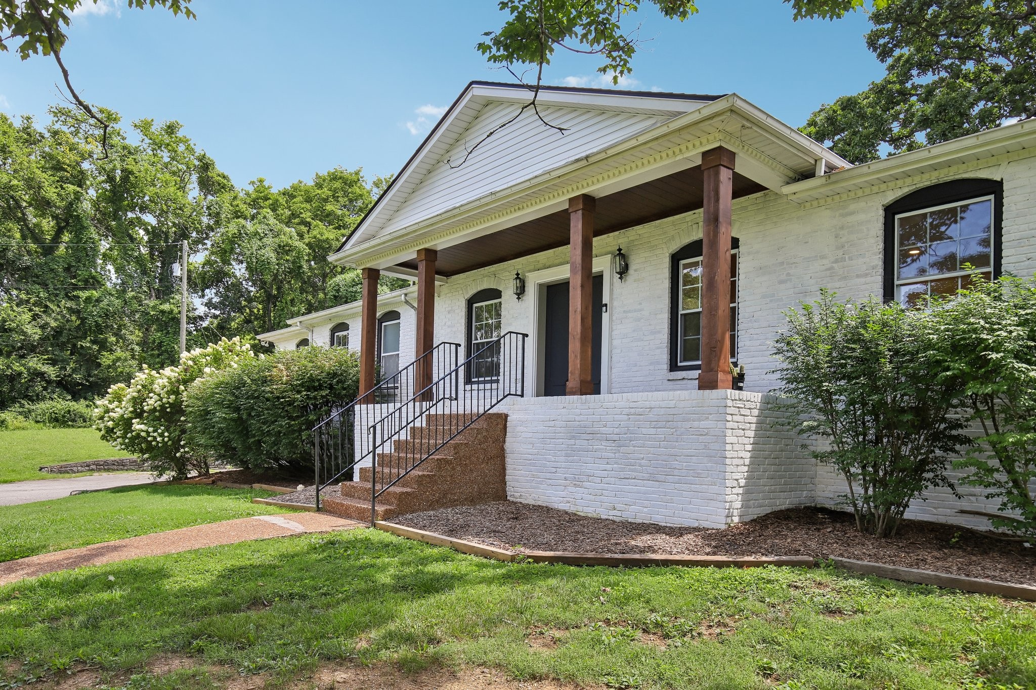463 Walton Ferry Rd