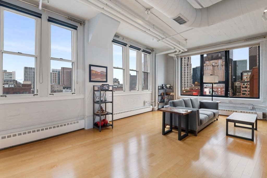 210 South St Unit: 10-1