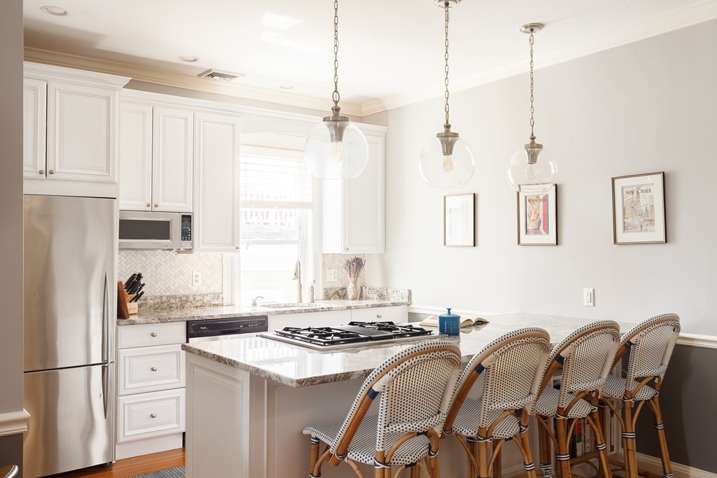 44 Pleasant Street # 3