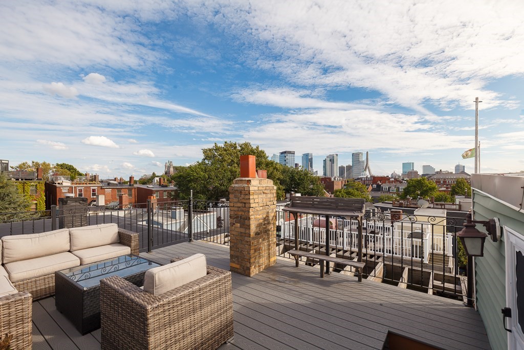 44 Pleasant Street # 3