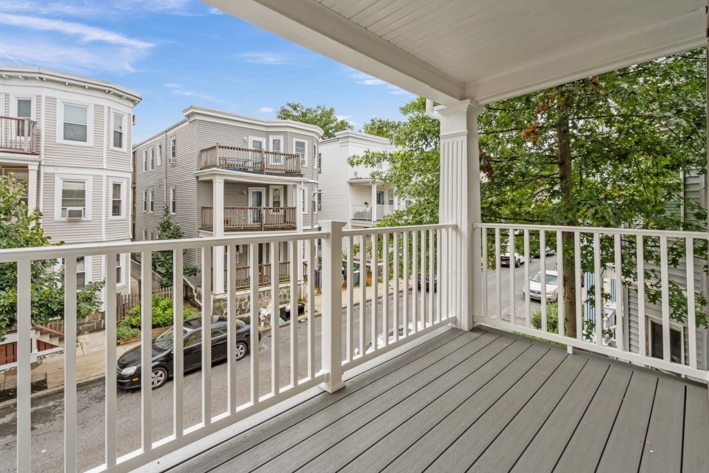 16 Hallam Street # 2