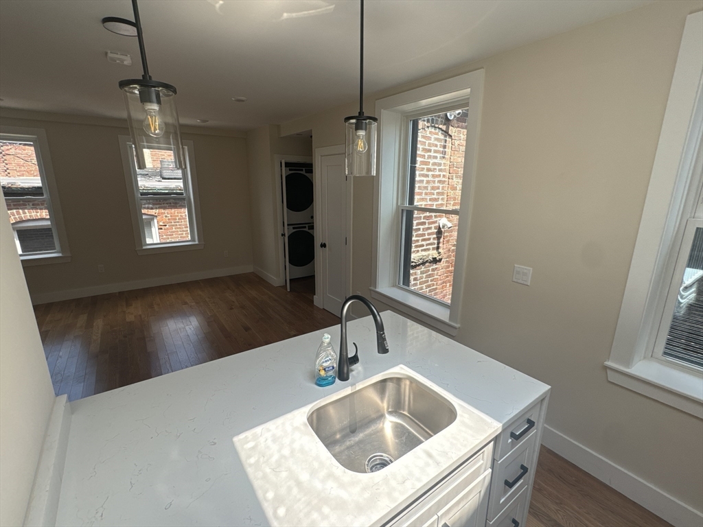 64 N Margin Street # 2F