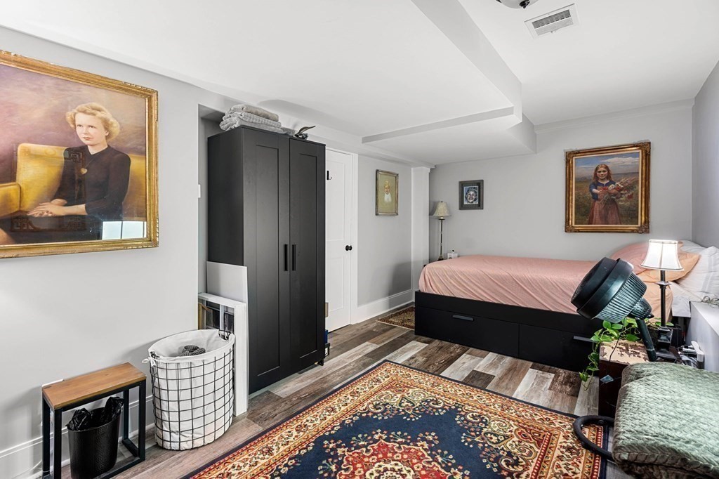 52 Cohasset St # 1