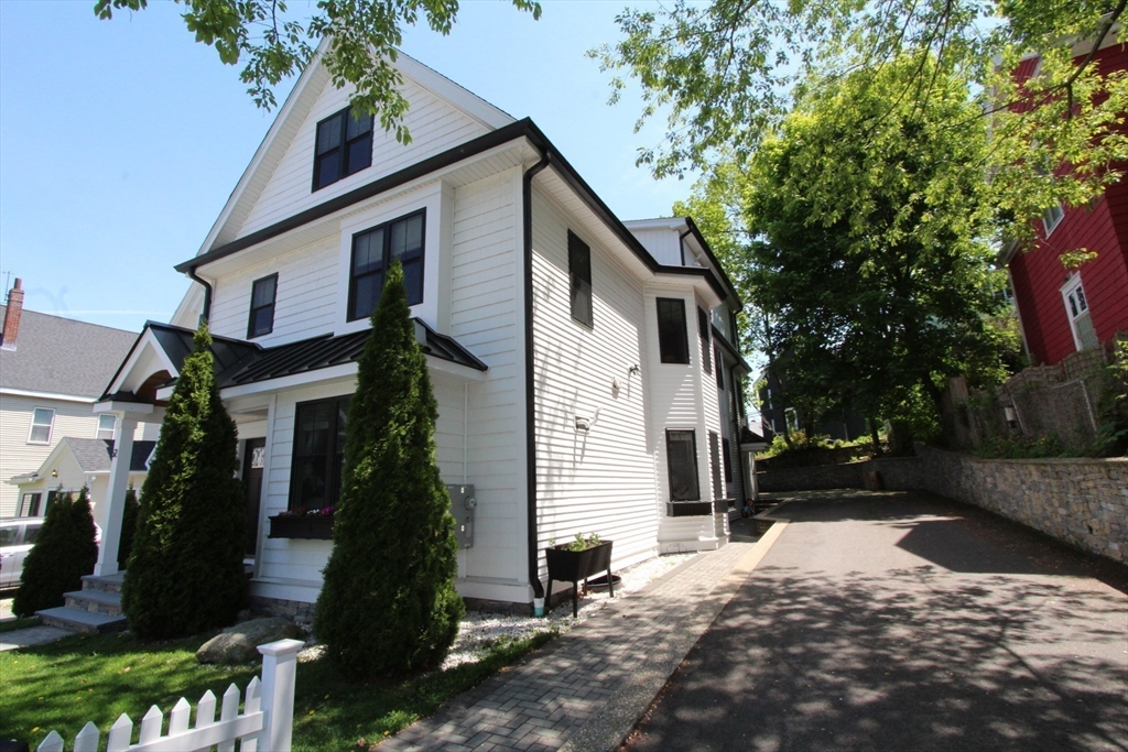 52 Cohasset St # 1
