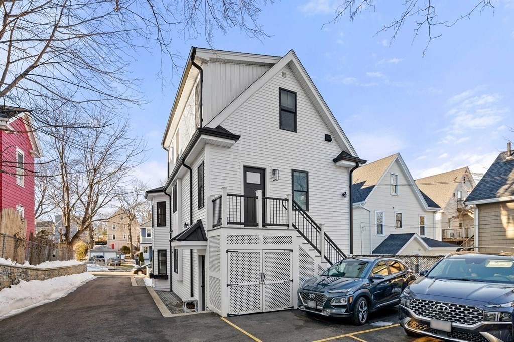 52 Cohasset St # 1