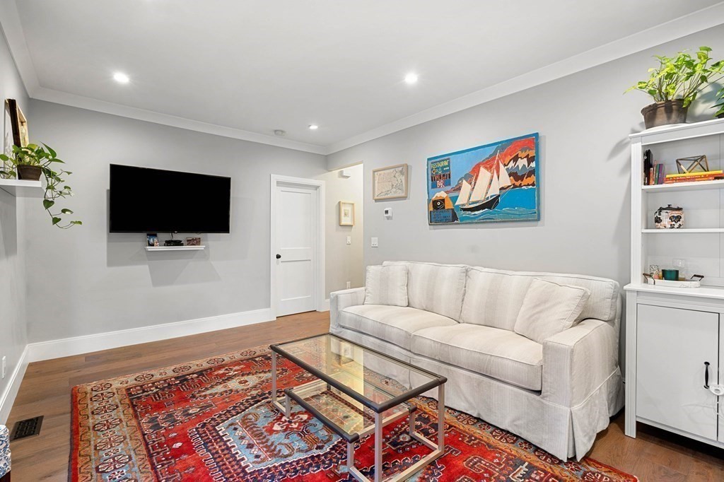 52 Cohasset St # 1
