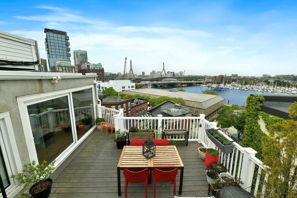 103 Charter Street # 5