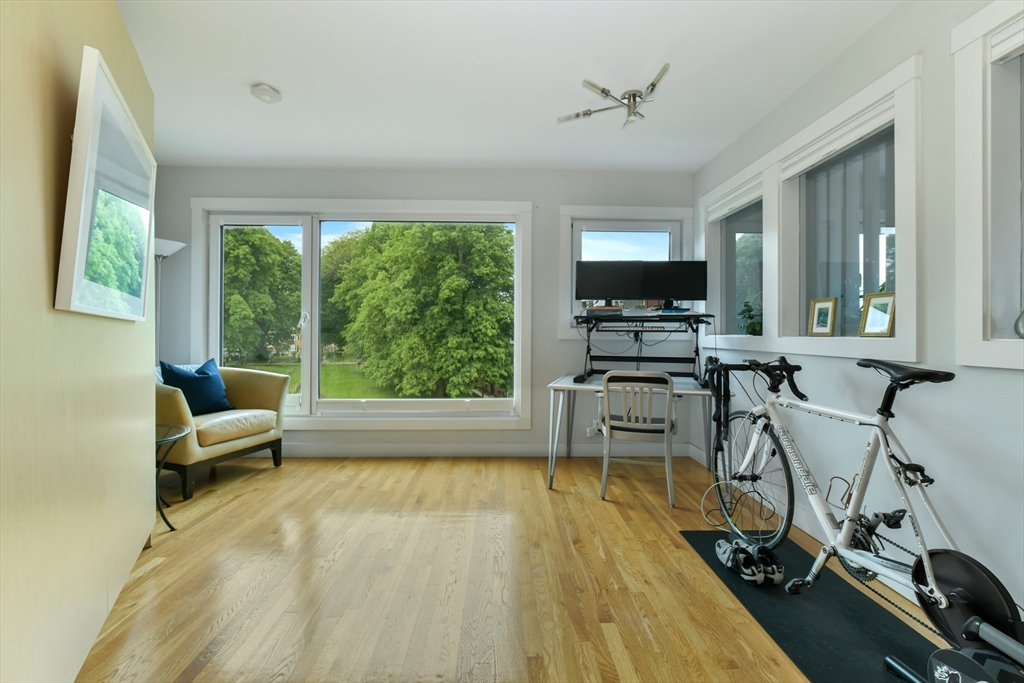 103 Charter Street # 5