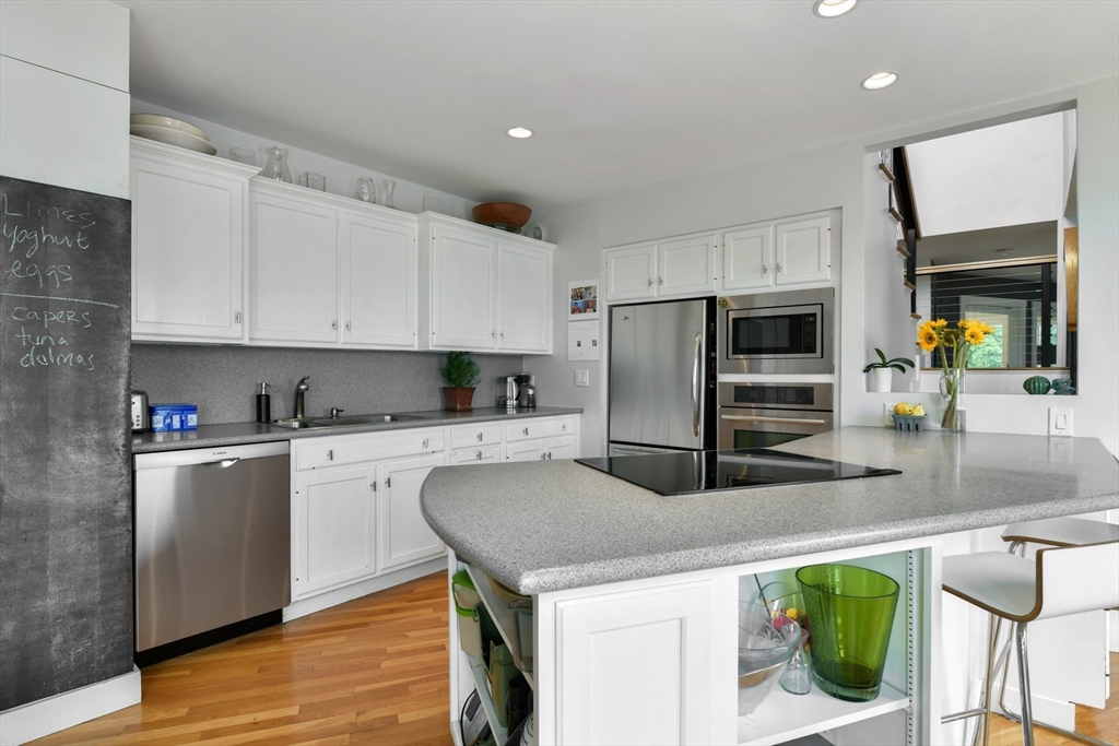 103 Charter Street # 5