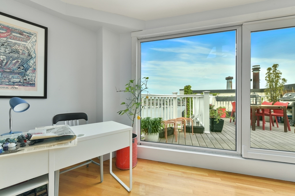 103 Charter Street # 5