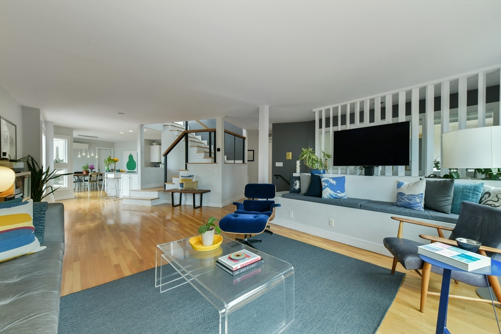 103 Charter Street # 5