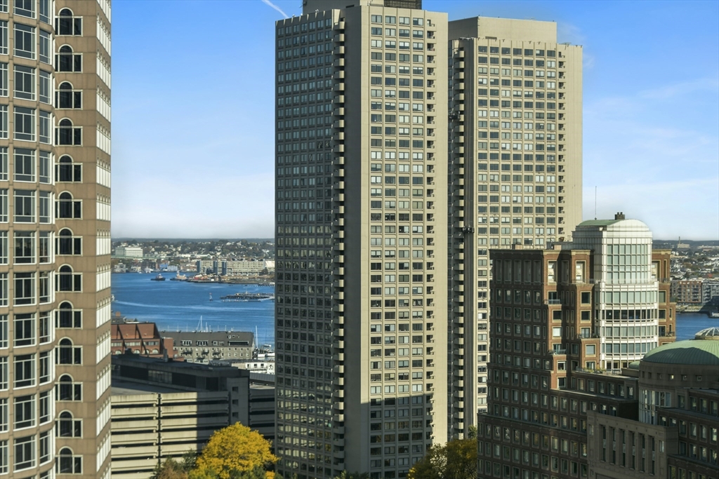 500 Atlantic Ave # 19C
