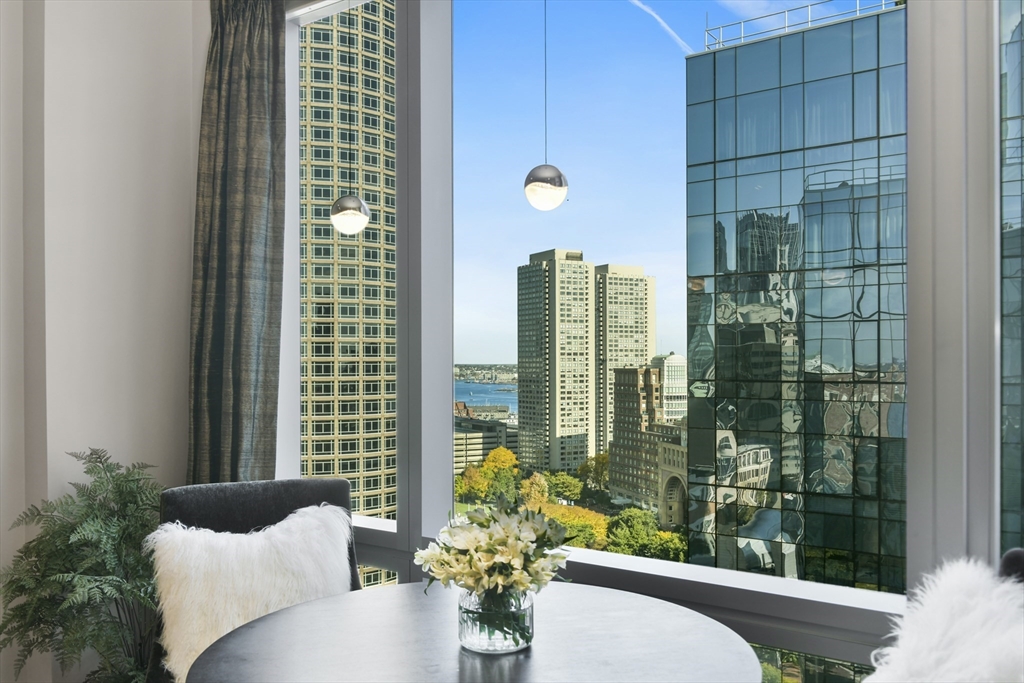 500 Atlantic Ave # 19C