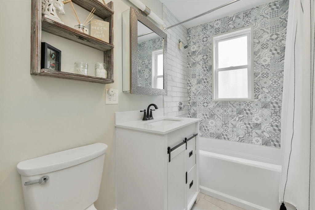 111 Fuller St # 2