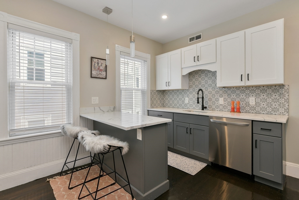 111 Fuller St # 2