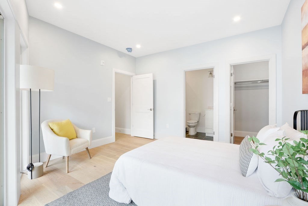 21 Glen Rd # 7