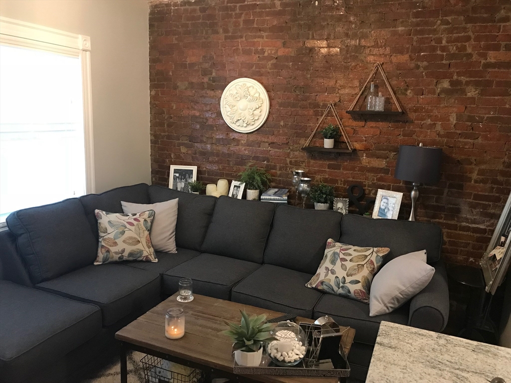 223 West 5th # 1