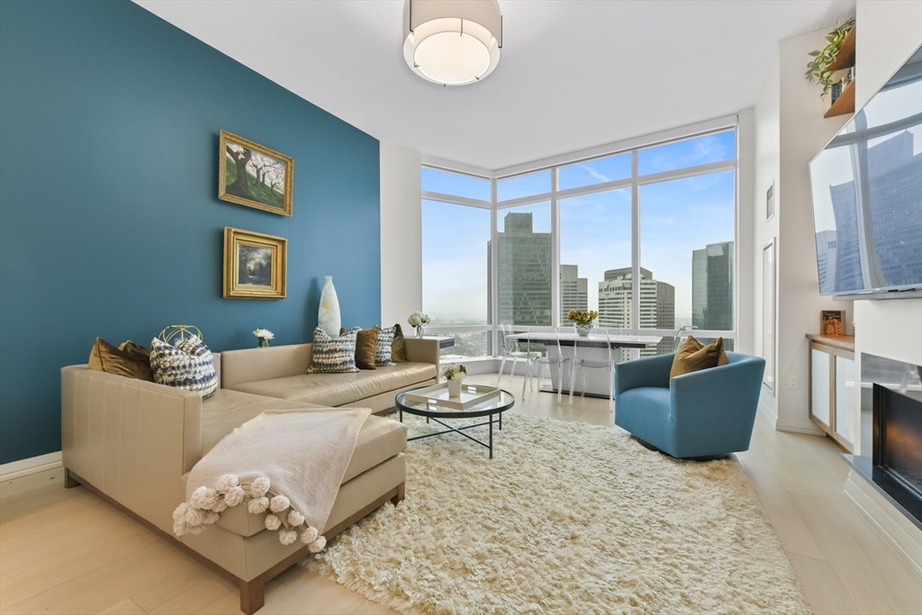 1 Franklin St # 3705