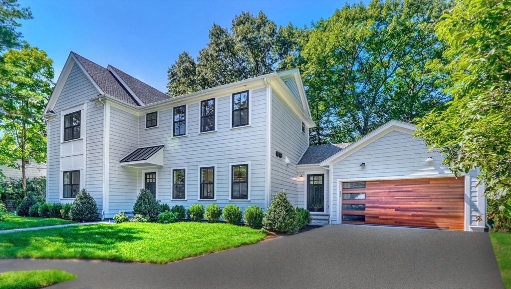 40 Lake Dr.