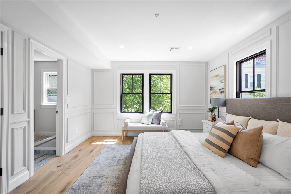9 Monument St Unit: TH